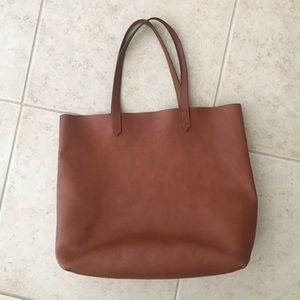 Madewell Transport Tote (more pics!)